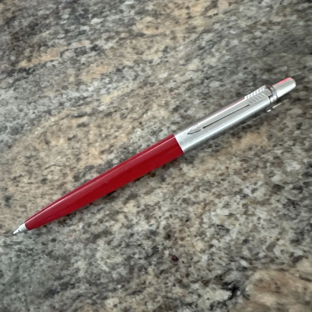 Parker JOTTER LI Burgundy Chrome Plastic Threads Ball Point Black Ink Works